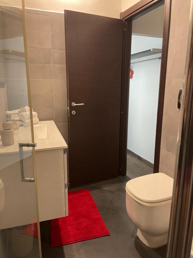 La Chicca Acquario Luxury Viewpoint Apartment เจนัว ภายนอก รูปภาพ